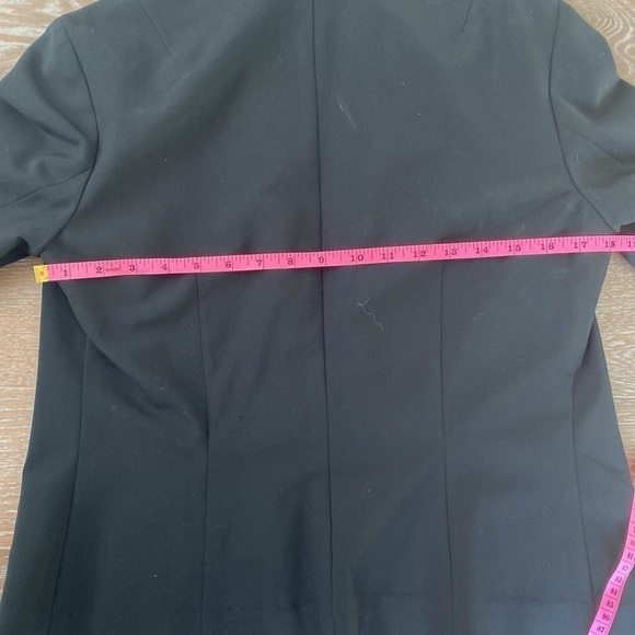 Kenneth Cole Classic Fall Wool-Blend Blazer | Black | 10 - Picture 4 of 6